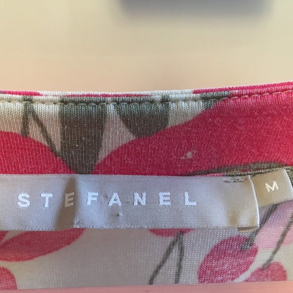 Red and Pink Floral Boho-Style Stefanel Blouse - Picture 8 of 11